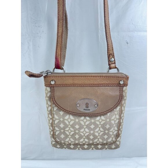 Fossil Key Per Crossbody - Picture 8 of 11